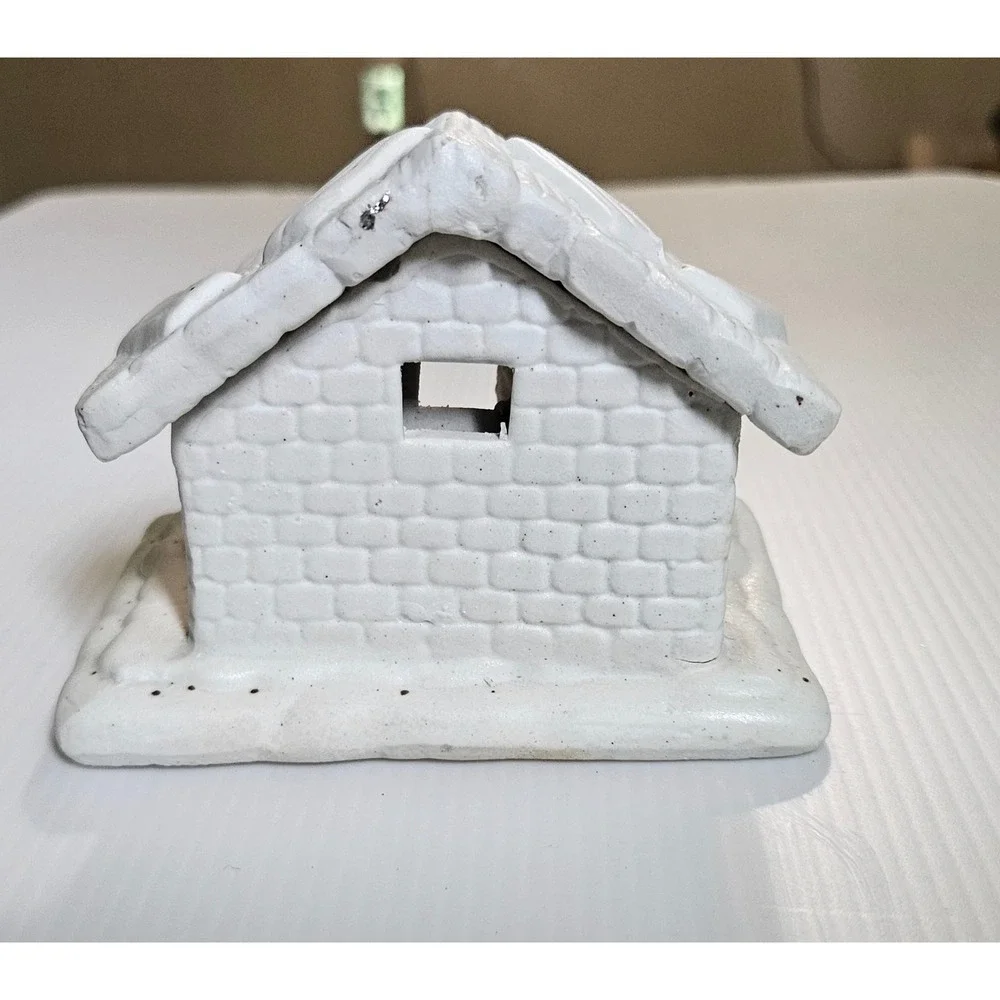 Vintage White Ceramic Bisque Nativity Scene Figurine‎ Unpainted Manger